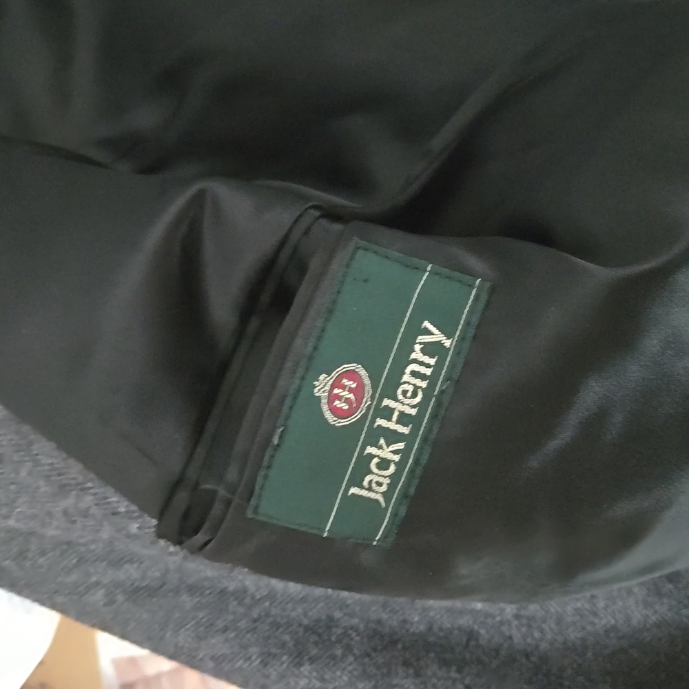 Coat - Picture 13 of 16